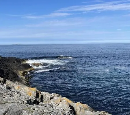 Kvernesfjord Atlantikstrasse Дом отдыха *